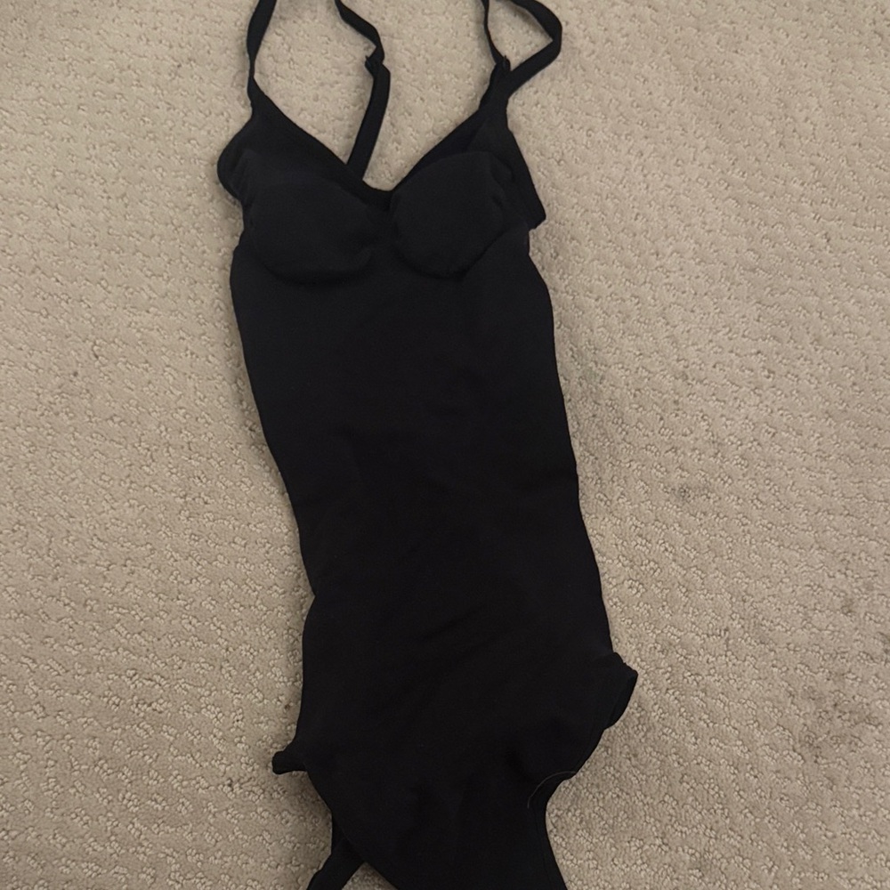 Black body shaping bodysuit